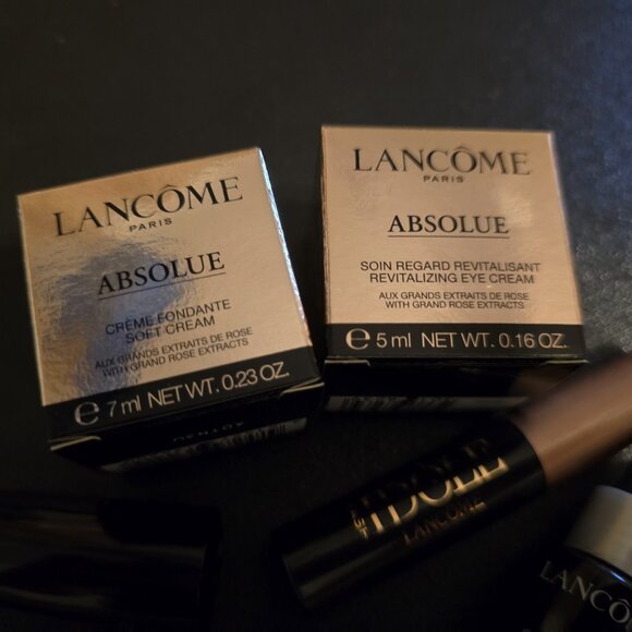 NIB Lancome gift set - Picture 5 of 6